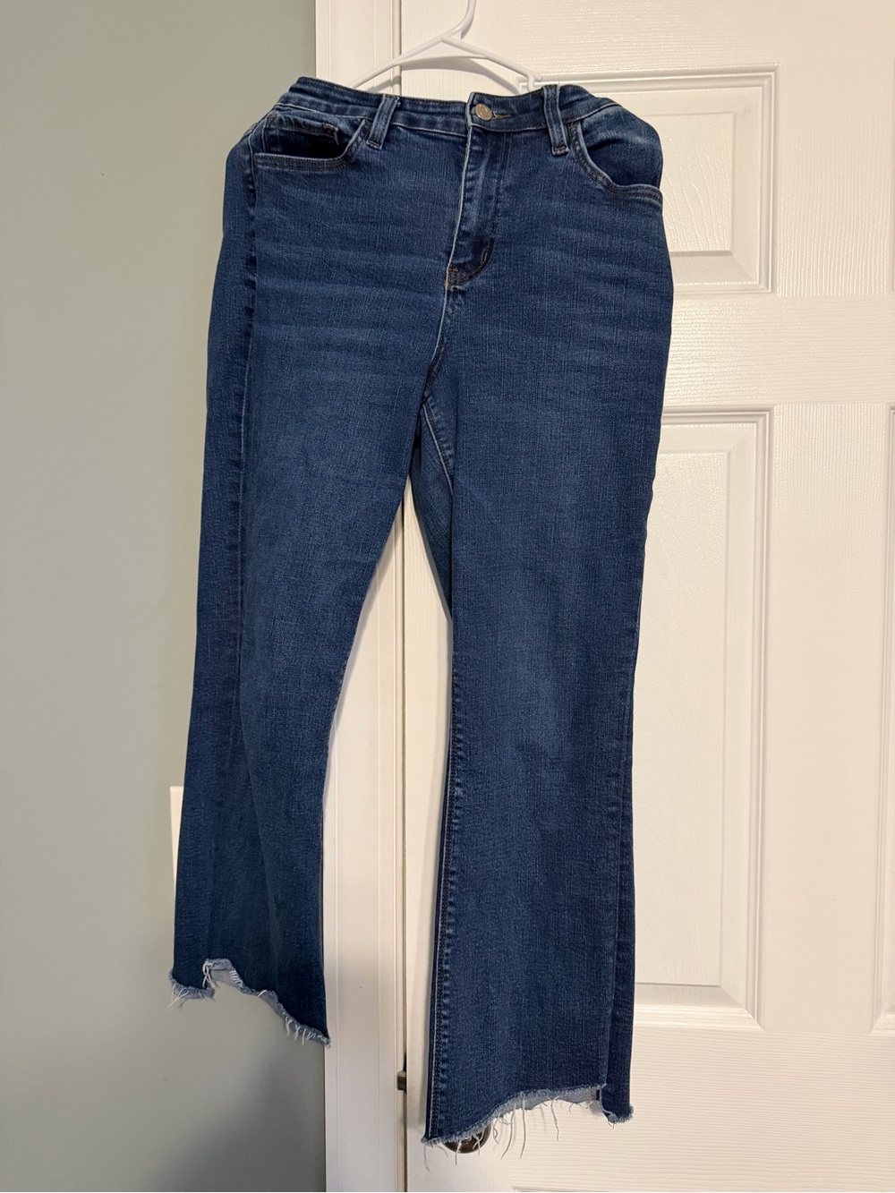 Women's Dark Blue Wide-Leg Jeans with Frayed Hem